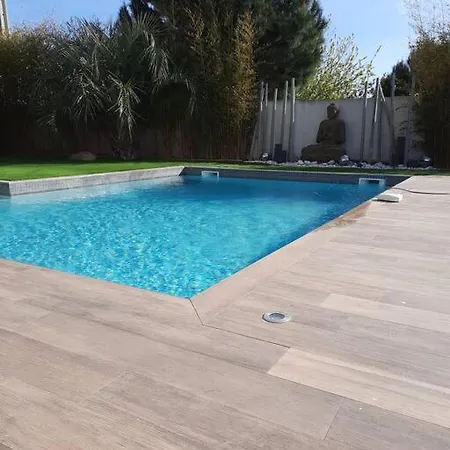מלון Ananda Piscine Spa, Calme, Proche De La Mer.